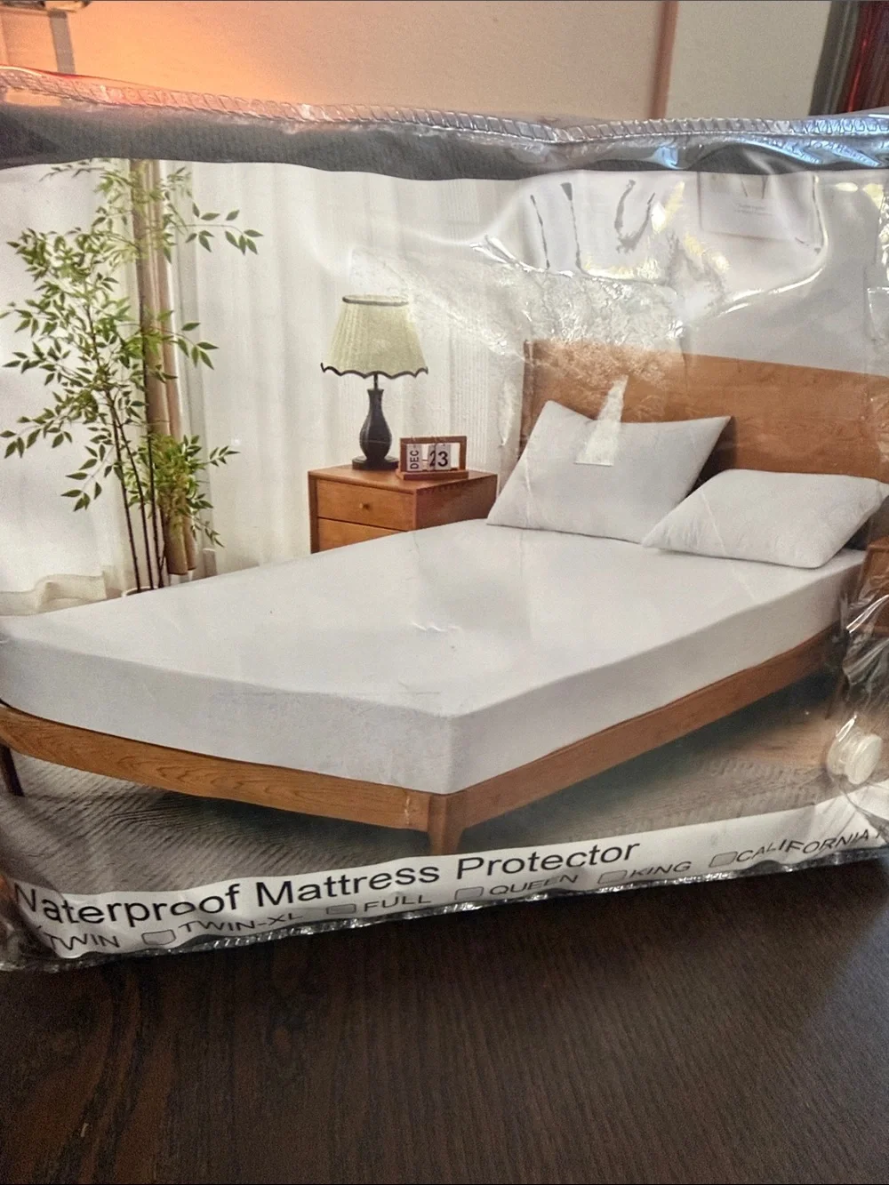 Waterproof Mattress Protector - Twin size
